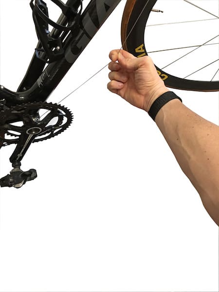 How to cut and fix brake and derailleurs cables and housings.