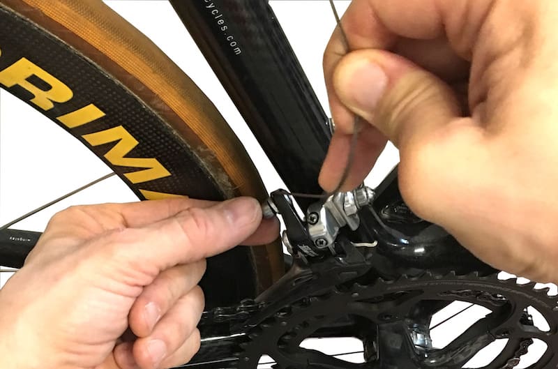 How to cut and fix brake and derailleurs cables and housings.