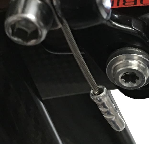How to cut and fix brake and derailleurs cables and housings.