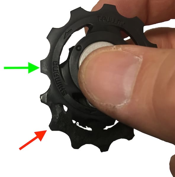 How to change your derailleur pulleys?