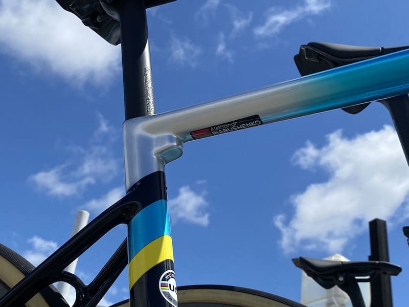 2022 Crit&eacute;rium Dauphin&eacute; Mat&eacute;riel des pros