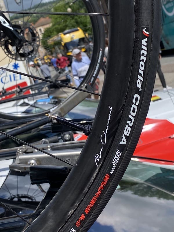 2022 Crit&eacute;rium Dauphin&eacute; Mat&eacute;riel des pros