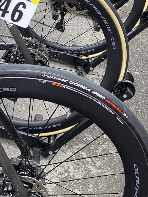 2022 Crit&eacute;rium Dauphin&eacute; Mat&eacute;riel des pros