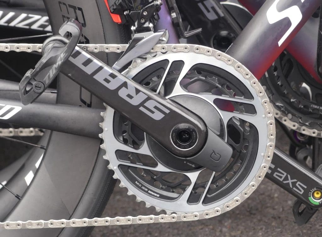 2023 Paris-Roubaix Femmes avec Zwift matériel et vélo