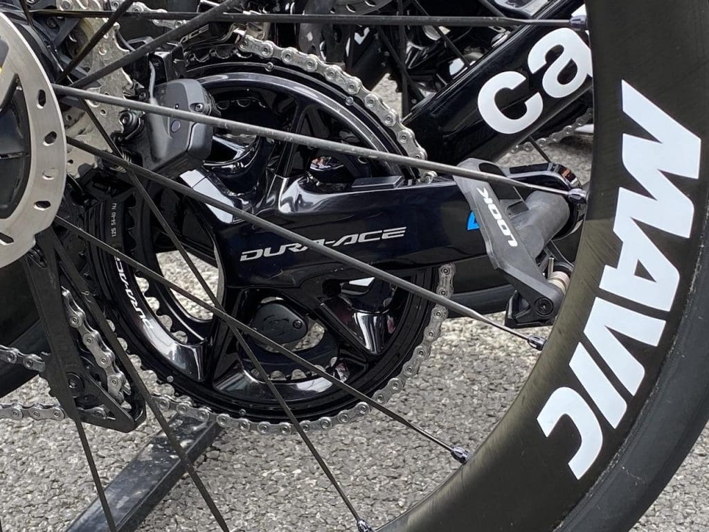 2023 Paris-Roubaix Femmes avec Zwift matériel et vélo