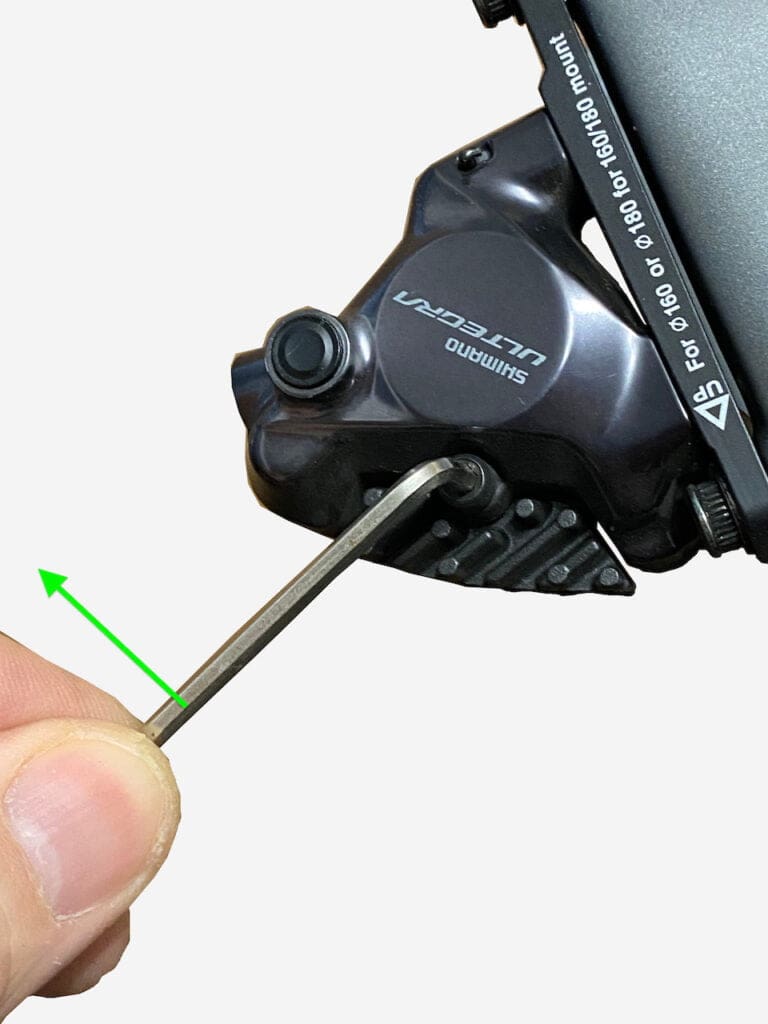 Changer les plaquettes et faire la purge des freins Shimano sur les groupes Dura-Ace, Ultegra et 105 12 vitesses