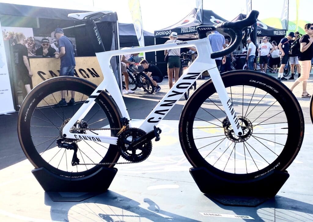 2023 salon Roc D'Azur