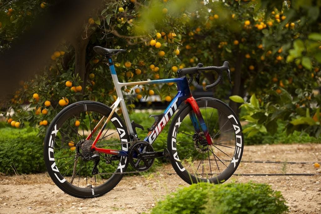 2024 vélo Giant Propel Advanced SL Jayco-Alula