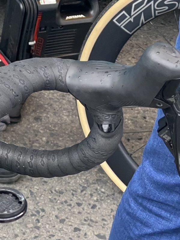 2024 vélos et matériel du Omloop Het Nieuwsblad