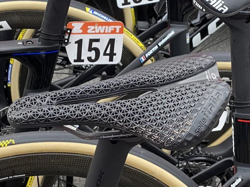 V&eacute;los et mat&eacute;riel de Paris-Roubaix femmes 2024