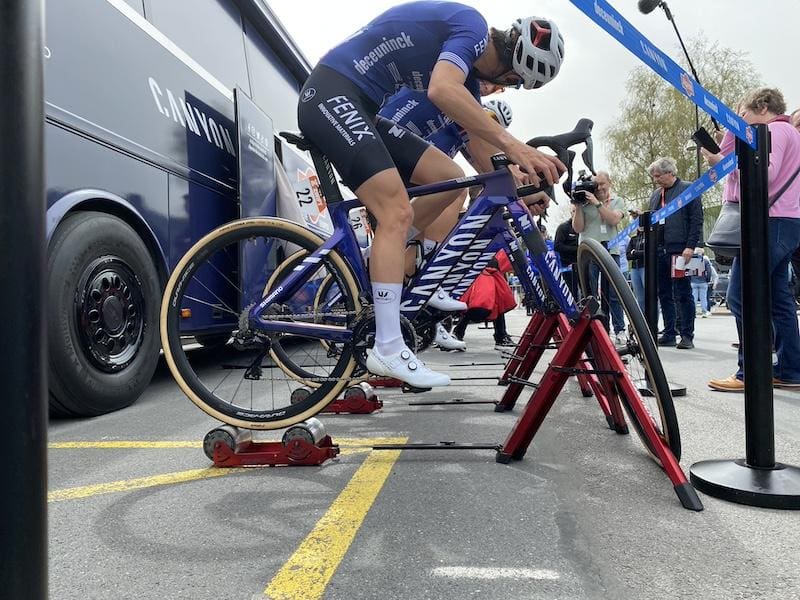 V&eacute;los et mat&eacute;riel de Paris-Roubaix femmes 2024