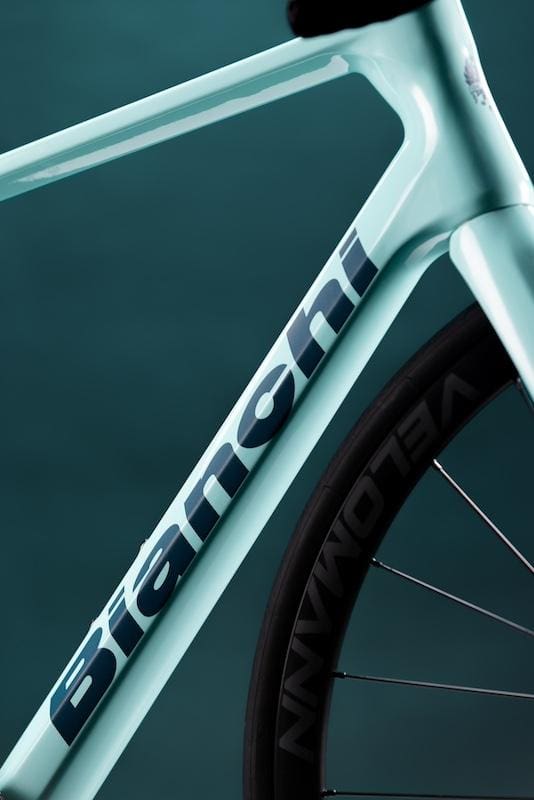 2024 v&eacute;lo endurance Bianchi Infinito