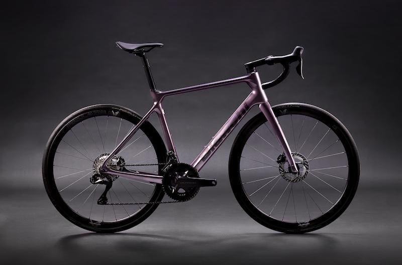 2024 v&eacute;lo endurance Bianchi Infinito
