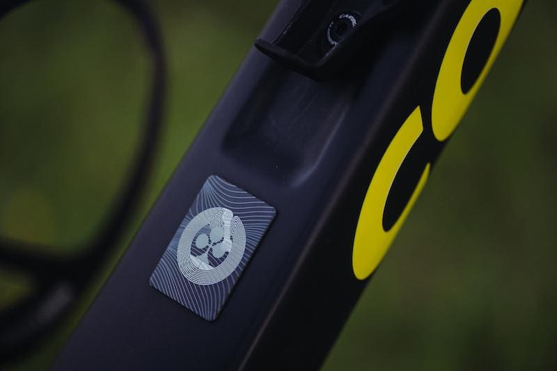 Vélo Colnago V4Rs personnalisé de Tadej Pogačar pour la troisième étape du Tour de France 2024