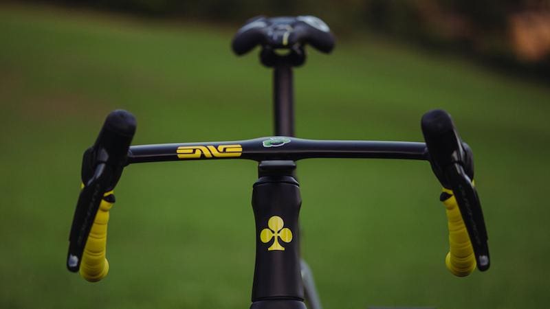 Vélo Colnago V4Rs personnalisé de Tadej Pogačar pour la troisième étape du Tour de France 2024