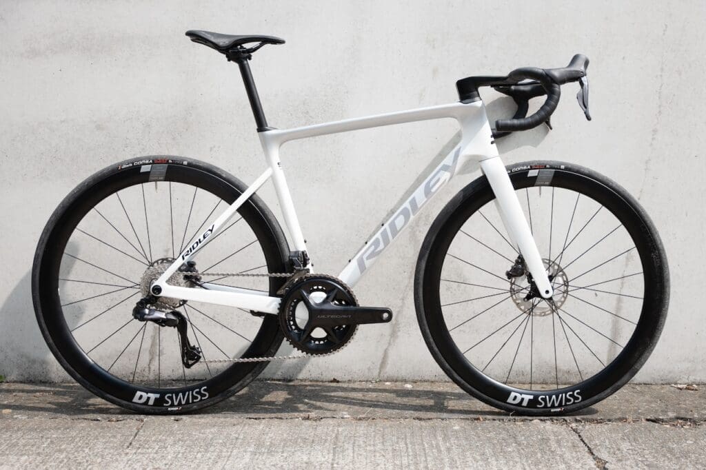 Nouveau vélo Ridley Falcn aérodynamique et léger