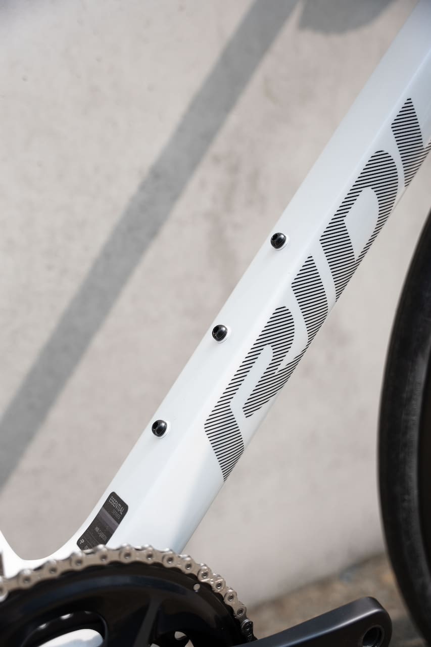 Nouveau vélo Ridley Falcn aérodynamique et léger