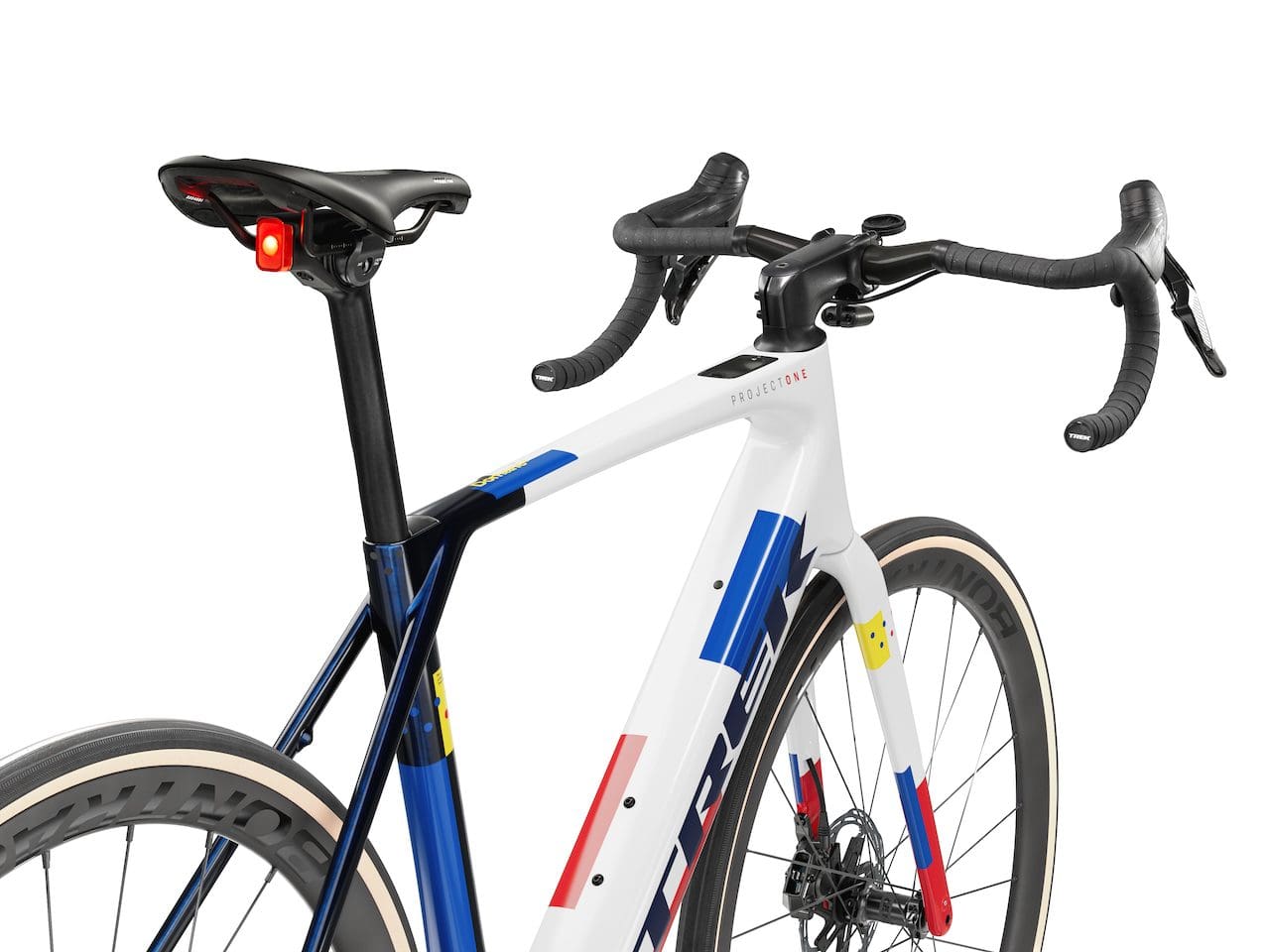 Nouveau VAE de route, le Trek Domane +SL