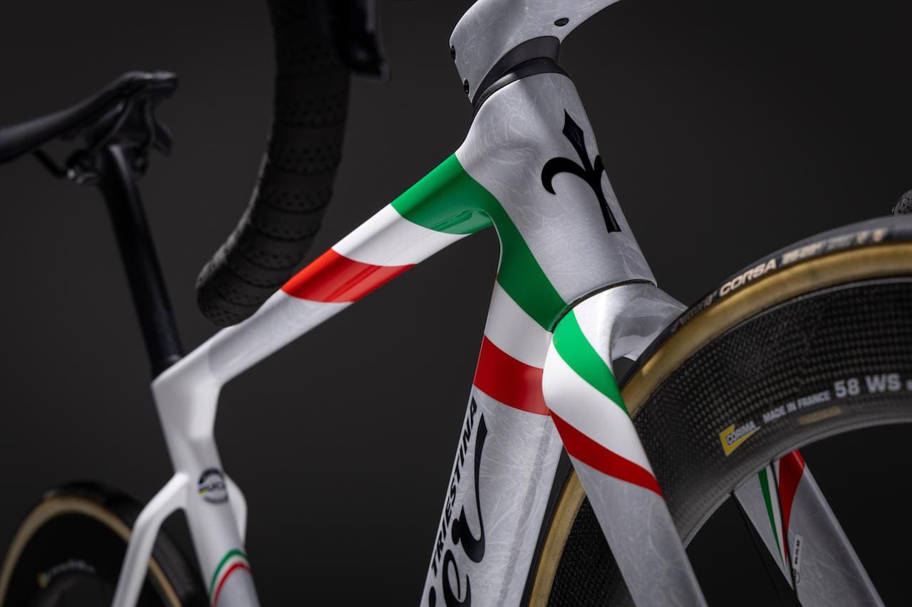 2023 Wilier Filante personnalisé de Simone Velosco Astana Quazaqstan