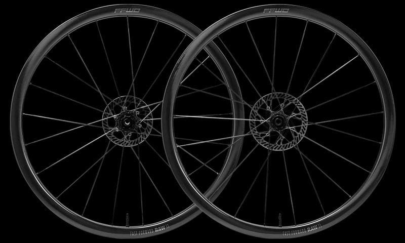 2024 roues FFWD RAW