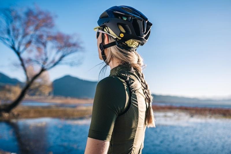 Casques Giant et Liv Rev Elite 2024