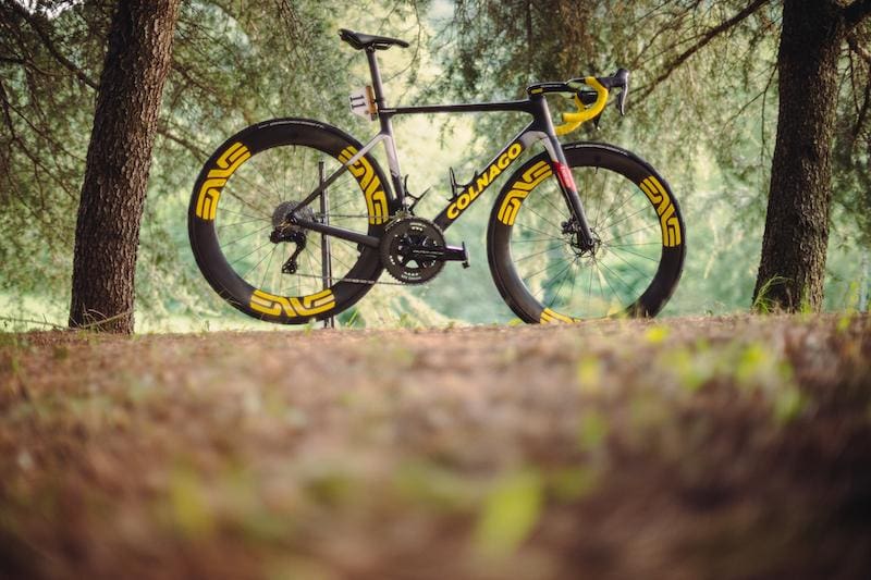 Vélo Colnago V4Rs personnalisé de Tadej Pogačar pour la troisième étape du Tour de France 2024