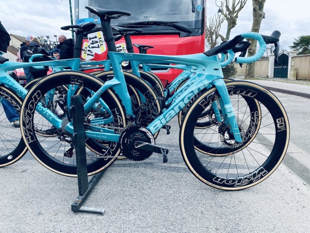 Matériel et vélos employés sur Paris-Nice 2025