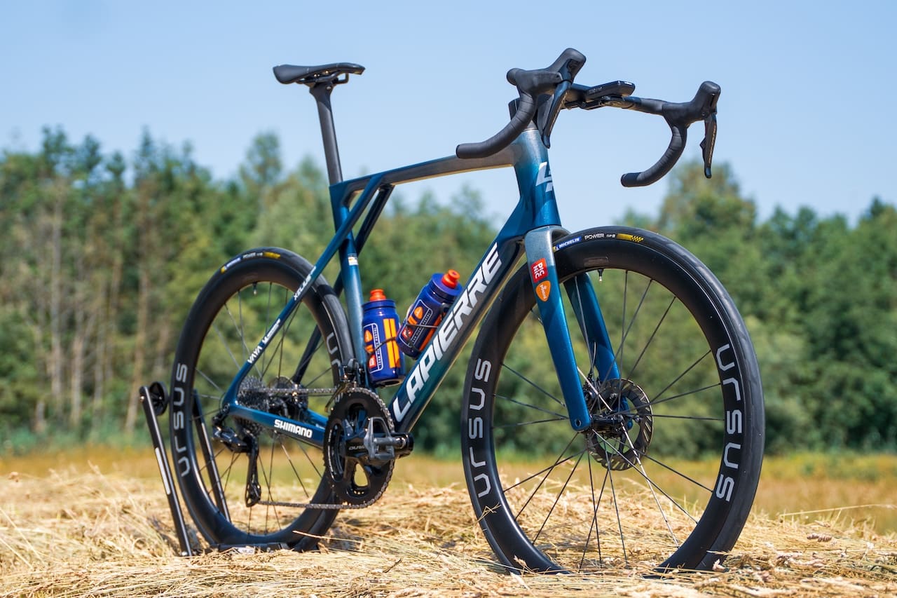 Le Lapierre Xelius DRS 80th Anniversary du team Picnic-PostNL sur le Tour de France 2026 le 14 juillet